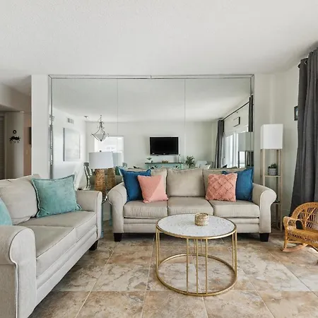Sunrise At The Beach - 2Br Apt With Scenic Views